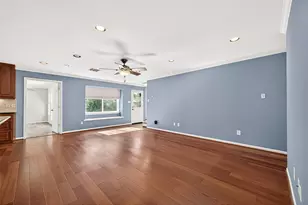 1822 Peer Dr, Houston, TX 77043 - Photo 10