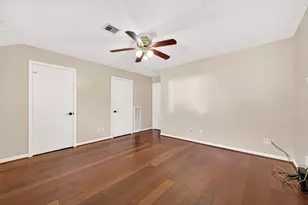 1822 Peer Dr, Houston, TX 77043 - Photo 20