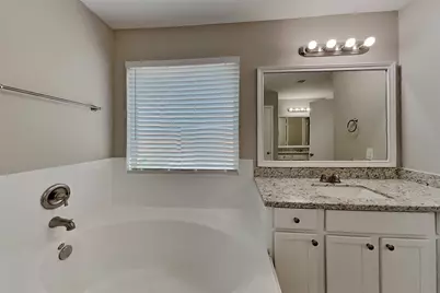 11409 Ryan Court, Conroe, TX 77304 - Photo 8