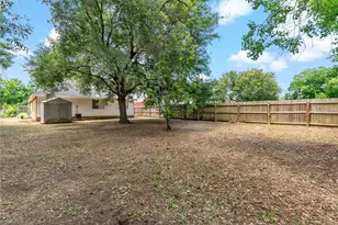 8003 Swiftwater Ln, Houston, TX 77075 - Photo 18
