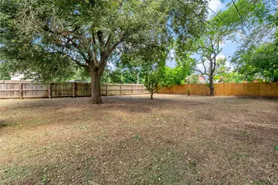 8003 Swiftwater Lane, Houston, TX 77075 - Photo 18