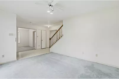 15810 Pilgrim Hall Drive, Friendswood, TX 77546 - Photo 14