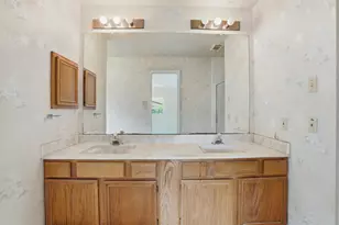 15810 Pilgrim Hall Dr, Friendswood, TX 77546 - Photo 12