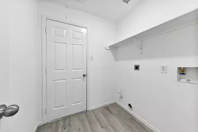 12014 Raven View Drive, Houston, TX 77067 - Photo 12