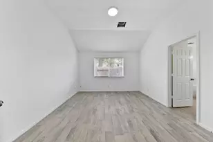 12014 Raven View Dr, Houston, TX 77067 - Photo 22