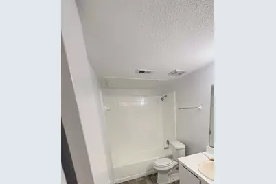 6200 W Tidwell Road W #1002, Houston, TX 77092 - Photo 8