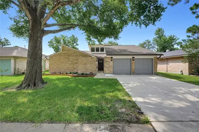 16310 Havenhurst Drive, Houston, TX 77059 - Photo 1