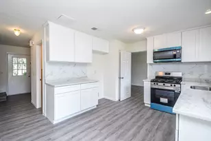 9535 Secretariat Dr, Houston, TX 77065 - Photo 12