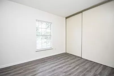 9535 Secretariat Drive, Houston, TX 77065 - Photo 34