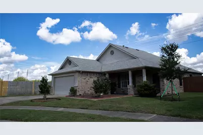3219 Maryfield Lane, Pearland, TX 77581 - Photo 2