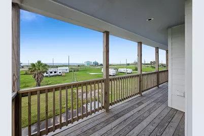 1023 N Bay Street, Gilchrist, TX 77617 - Photo 44
