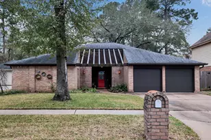 11919 Stillwater Dr, Houston, TX 77070 - Photo 10