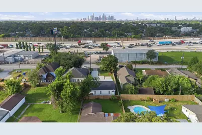 321 Reid Street, Houston, TX 77022 - Photo 38