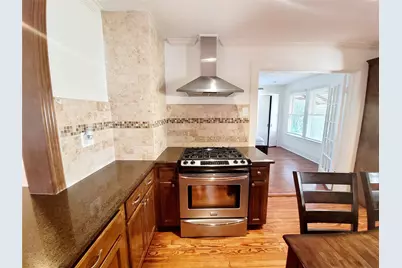 1329 Alexander Street, Houston, TX 77008 - Photo 10