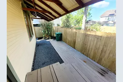 1329 Alexander Street, Houston, TX 77008 - Photo 18