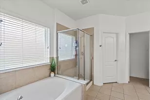 2871 Ginger Cove Ln, Dickinson, TX 77539 - Photo 20