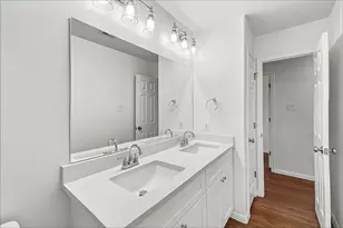 3934 Hawthorne Glen Ct, Fresno, TX 77545 - Photo 12
