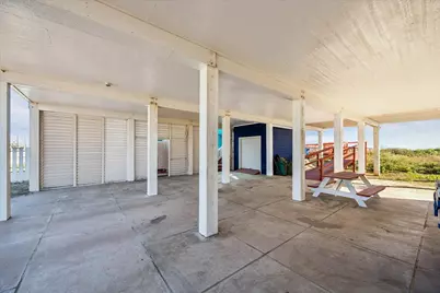 4400 Blue Water Highway, Freeport, TX 77541 - Photo 32