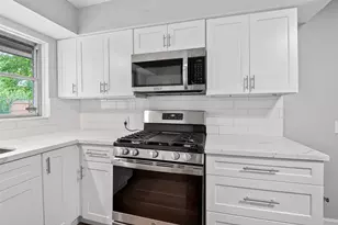 4106 Woodshire St, Houston, TX 77025 - Photo 20
