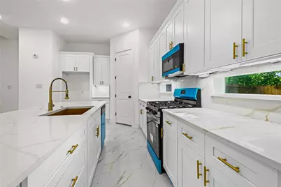 7715 Bowen Street, Houston, TX 77051 - Photo 12