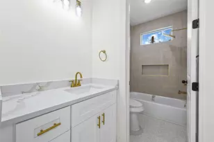 7715 Bowen St, Houston, TX 77051 - Photo 24