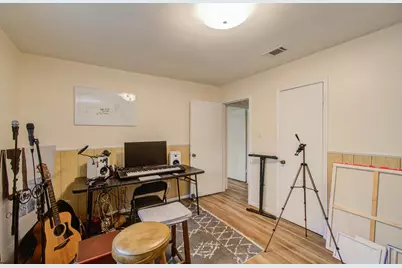 17406 Baronshire Drive, Houston, TX 77070 - Photo 22