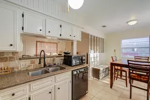 17406 Baronshire Dr, Houston, TX 77070 - Photo 16