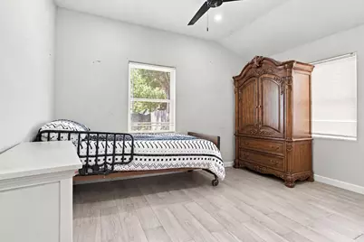 16618 Larchwood Drive, Houston, TX 77396 - Photo 14