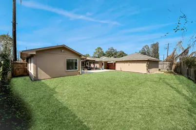 1307 Blue Willow Drive, Houston, TX 77042 - Photo 20