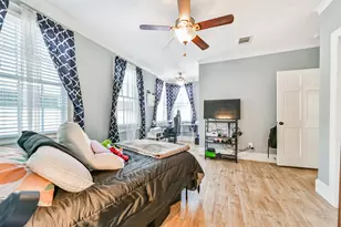3210 Ursuline St, Galveston, TX 77550 - Photo 18