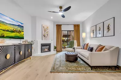 11711 Memorial Drive #271, Houston, TX 77024 - Photo 1