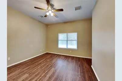 1835 Manor Drive, Baytown, TX 77521 - Photo 10