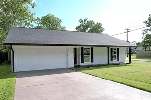 502 Moody Ave, League City, TX 77573 - Photo 2