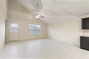 2414 Fall Aster Dr, Spring, TX 77373 - Photo 8