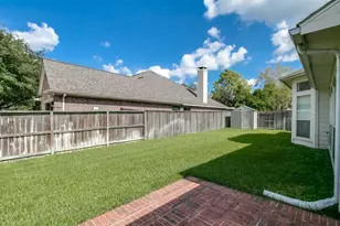 1718 Bumelia Ct, Sugar Land, TX 77479 - Photo 18