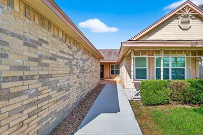 3258 Meadway Drive, Houston, TX 77082 - Photo 4