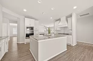 2212 Hay Field Ct, Conroe, TX 77384 - Photo 4