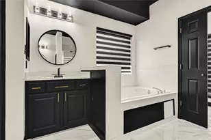 11915 Helene Ct, Pinehurst, TX 77362 - Photo 26