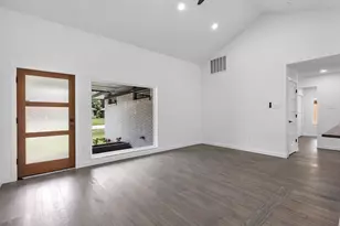 1107 Stonecrest Dr, Houston, TX 77018 - Photo 6