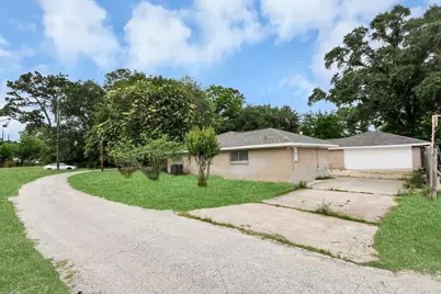 19435 Interstate 45, Spring, TX 77388 - Photo 4
