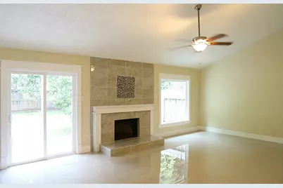 2410 Old Fort Road, Sugar Land, TX 77479 - Photo 4
