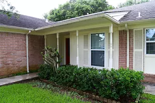 2410 Old Fort Rd, Sugar Land, TX 77479 - Photo 2