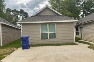 11722 White Cedar St, Willis, TX 77318 - Photo 1