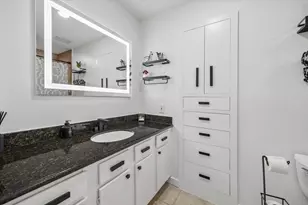 848 Augusta Dr, Houston, TX 77057 - Photo 20