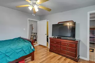 4323 Ave R 1/2, Galveston, TX 77550 - Photo 14