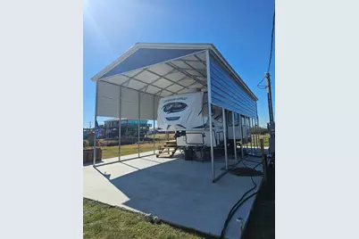 915 W Verdia Drive, Port Bolivar, TX 77650 - Photo 4