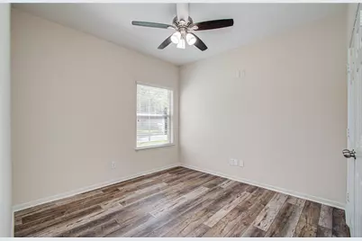 226 Elana Lane, Stafford, TX 77477 - Photo 18