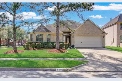 226 Elana Lane, Stafford, TX 77477 - Photo 2