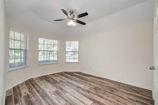 226 Elana Ln, Stafford, TX 77477 - Photo 16