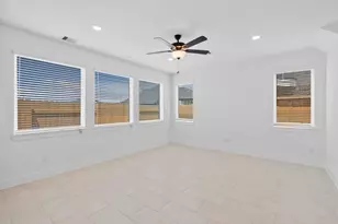 7643 Swooping Swallow Ln, Katy, TX 77493 - Photo 10